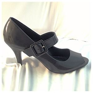 Peep-toe Mary Janes from Kenneth Cole Reaction