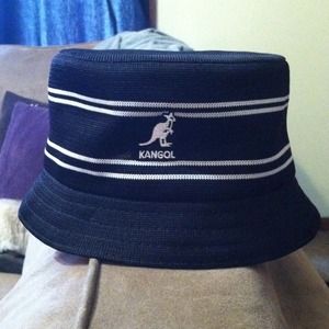Black and white kangol...sweet