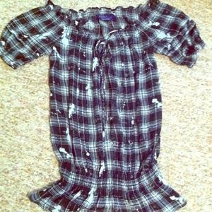 Miley Cyrus fashion top