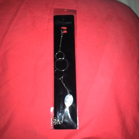 Silver glitzy 365 bracelet - Picture 1 of 3
