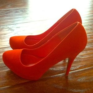 Bright orange heels!