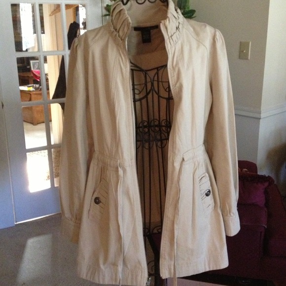 Jacket - Picture 3 of 3