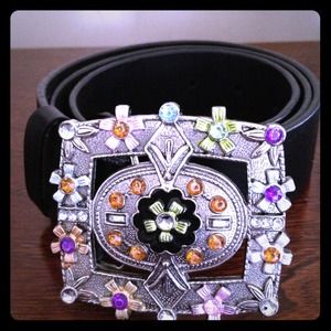 Jeweled buckle leather belt