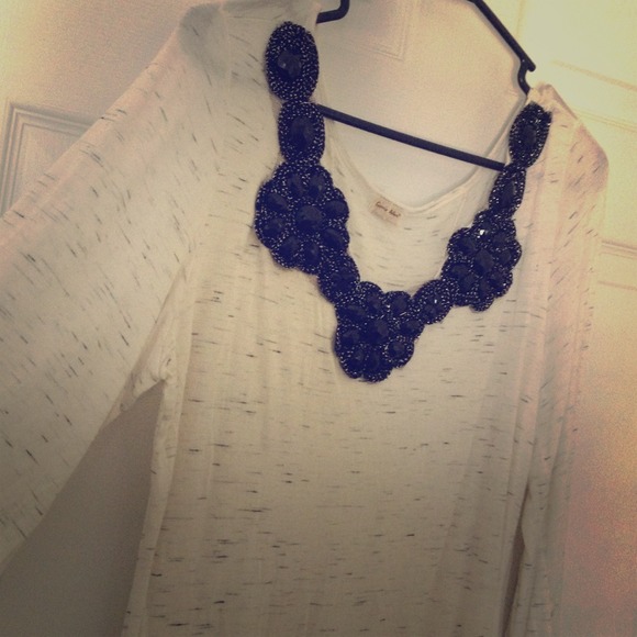 Very cute boutique top!