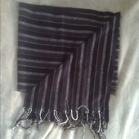 John ashford scarf