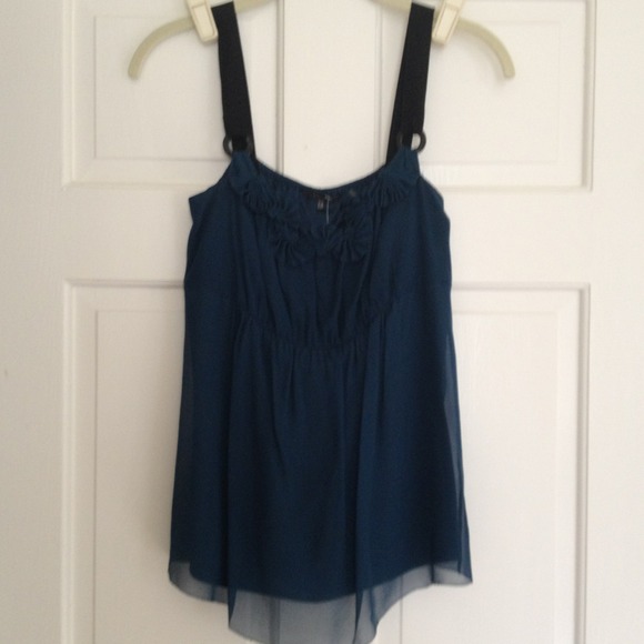 Elie Tahari Top