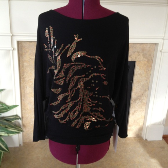 Sparkly drape tee