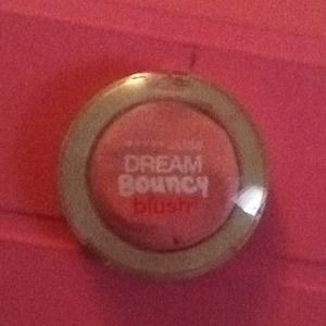 Maybelline Dream Bouncy blush