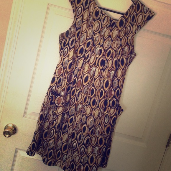 Brown patterned dress!