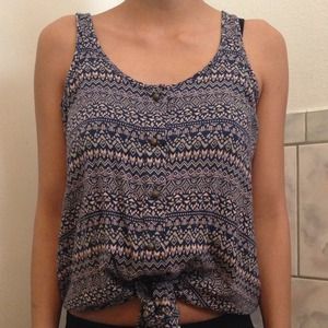 Button down tank