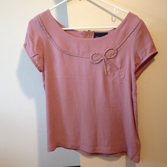 Cute top from American Eagle!