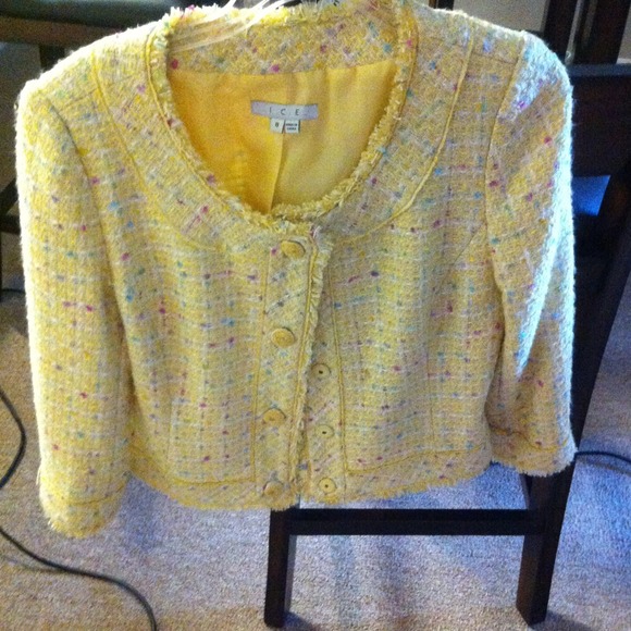 Yellow blazer. Size 8