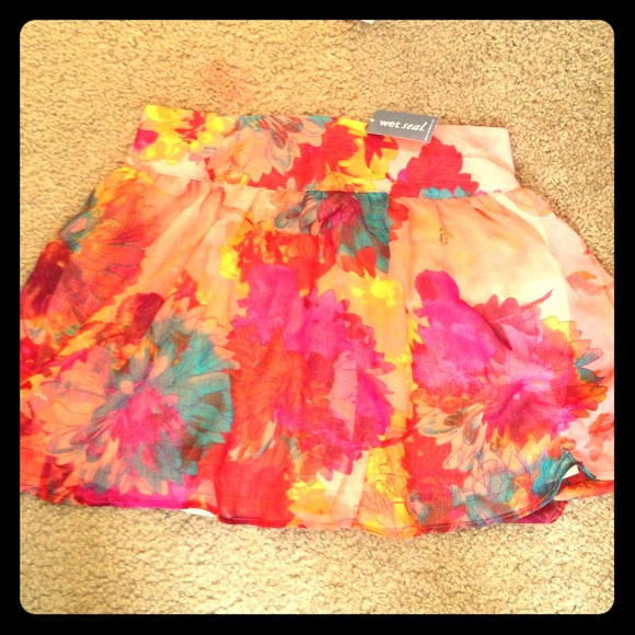 Floral skirt
