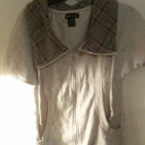 Wet seal sweater zip up vest