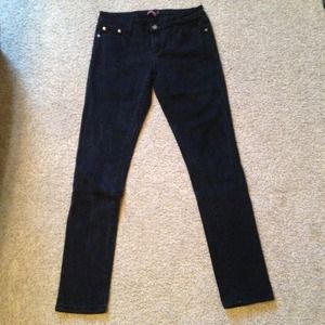 SOLD! Black skinny jeans