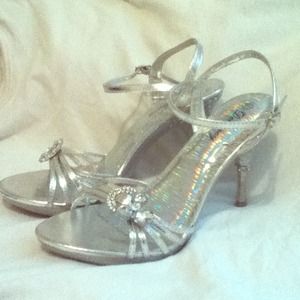 *REDUCED*Delicacy Silver High Heels W/ Rhinestones