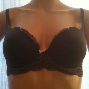 RESERVED...32D Victoria's Secret Dream Angels Bra