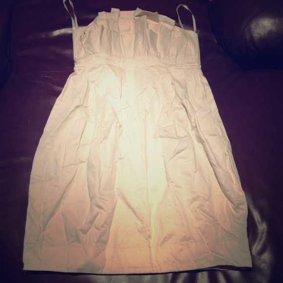 Nude/blush colored cocktail dress - Picture 1 of 3