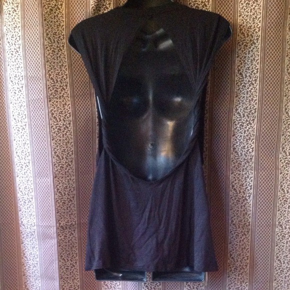 🌹Traded🌹Love Culture cross tunic. NWT! - Picture 2 of 2