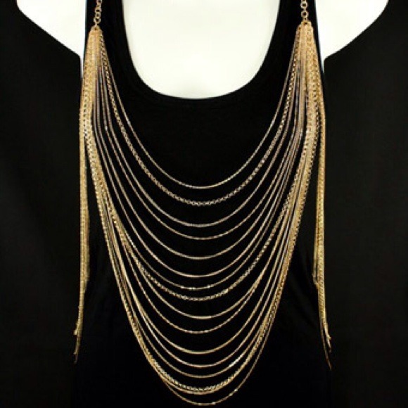 GOLD BODY CHAIN A MUST FOR CLOTHES DIVA'S - Picture 2 of 4