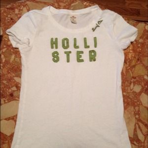 ❌Sold❌ White Hollister T-shirt