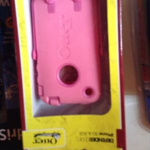 Trd w/simplepleasures Otterbox pink IPhone 3 case
