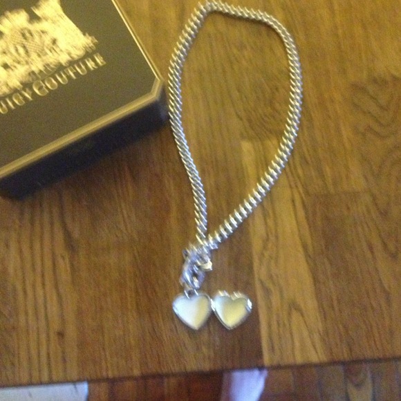 Juicy Couture necklace - Picture 2 of 3