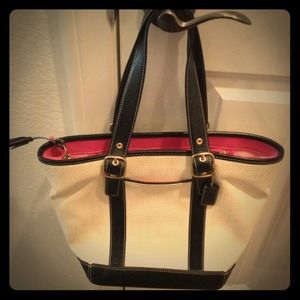 Coach bucket straw & leather bag