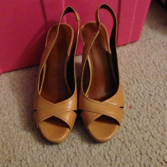 SLINGBACK WEDGE-CIRCA - Picture 1 of 3
