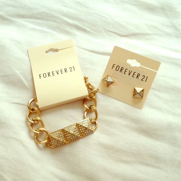 SOLD --- Studded bracelet and matching earrings