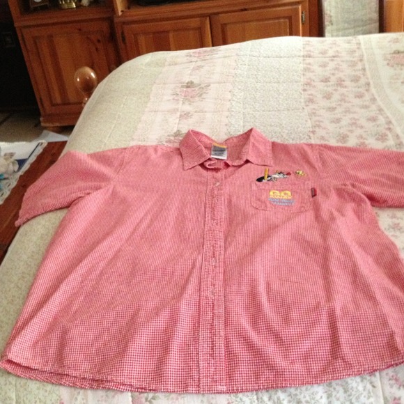Looney Tunes Ladies Shirt Size 18-20