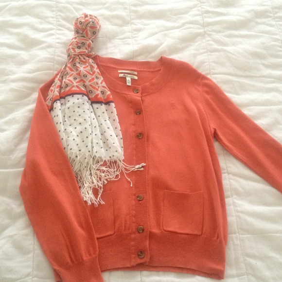 Bass burnt orange button up cardigan!