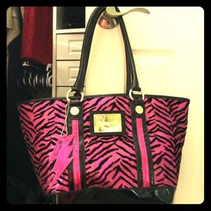 Betseyville tote