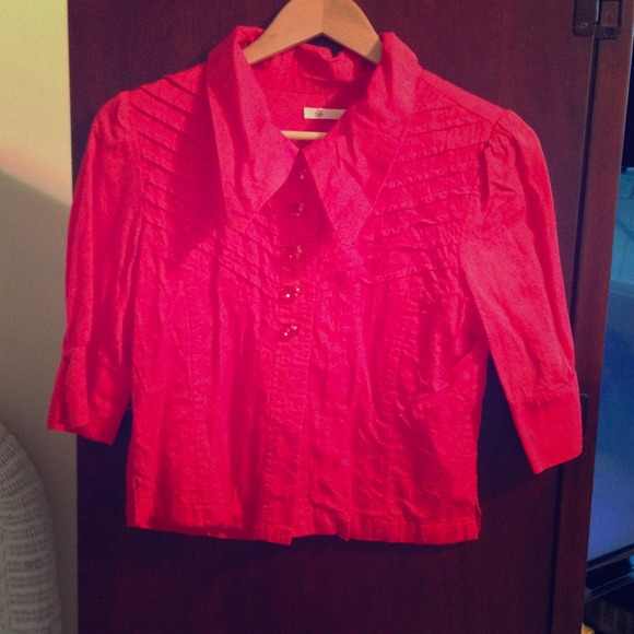 Red detailed collared shirt