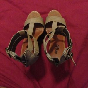 Very high wedge sandals