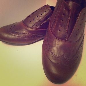 BUNDLE! Brown and gray oxfords!