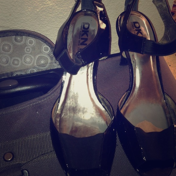 DKNY black heels