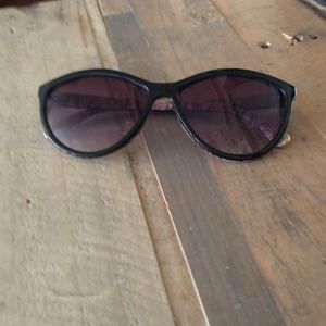 Urban outfitters cat eye sunglasses