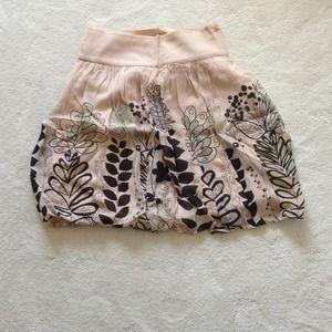 *** SALE *** BCBGMaxAzria beige bubble skirt