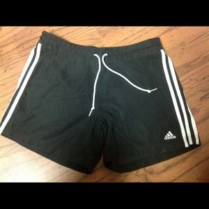 Running shorts