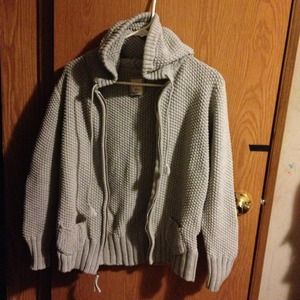 Old navy sweater