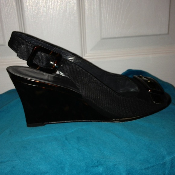 REDUCED!!! Stuart Weitzman Wedges - Picture 4 of 4
