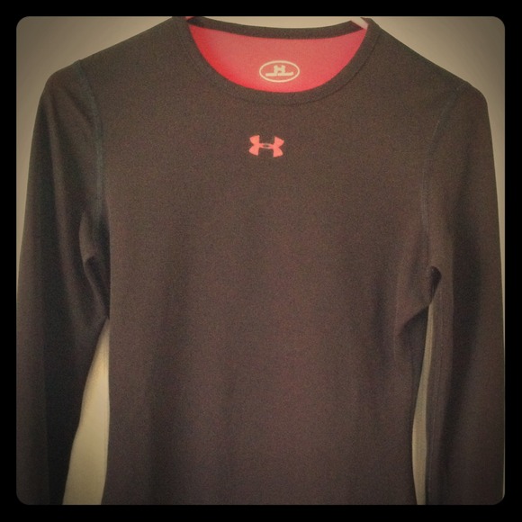 Under Armour long sleeve shirt
