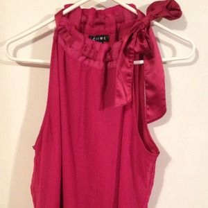 ❗❗⛔SOLD⛔❗❗Hot pink dressy sleeveless top