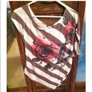 🔴SOLD🔴Wet Seal off the shoulder top