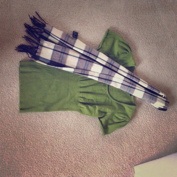 Green cotton top