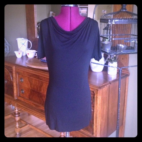 SOLD in Bundle for Fuzzynavel  Black Top From WHBM