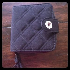 Cute black Vera Bradley zip wallet