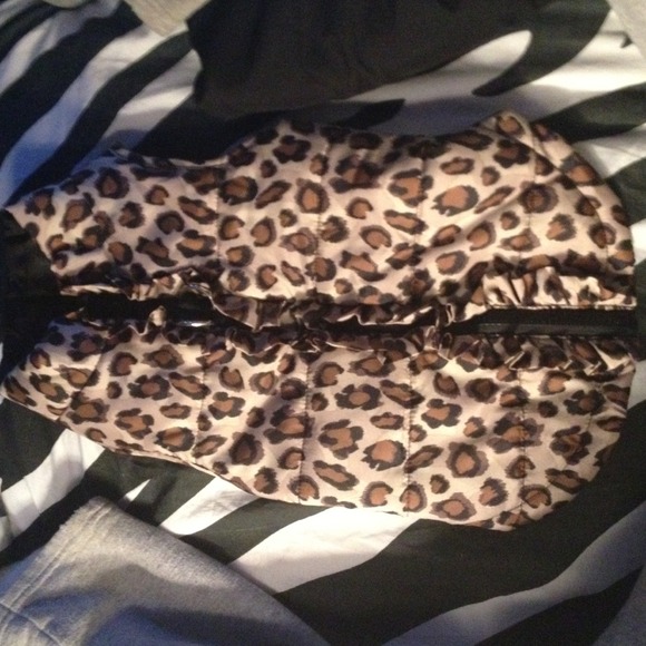 Medium leopard dog coat