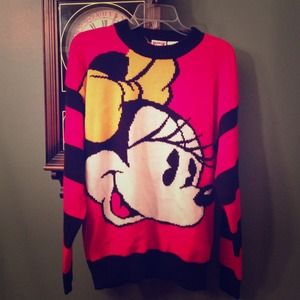 Vintage Minnie Mouse Sweater 🎀
